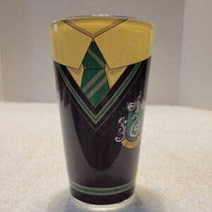 Warner Bros. Harry Potter Slytherin house glass tumbler